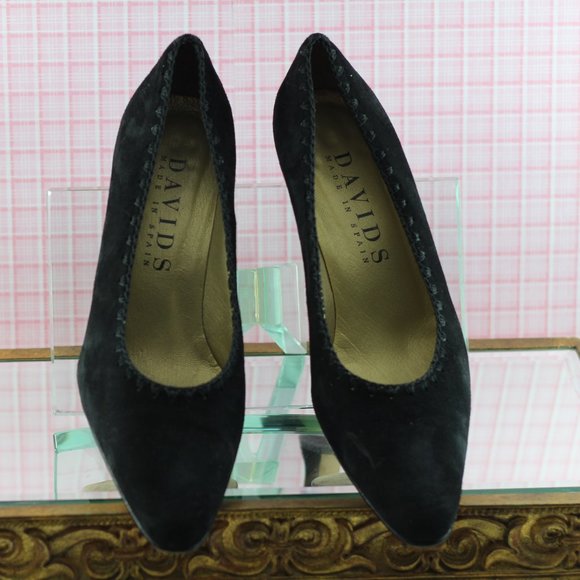 Davids Black Suede Pumps - Picture 8 of 16